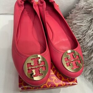 Tory Burch Reva Rose Petal/Gold Coral  Leather Logo Ballet Flats Women’s 10